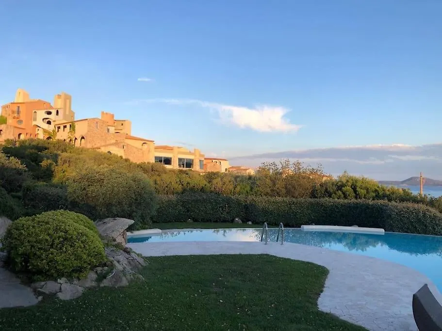 Walk To The Beach From Casa Bianca At Cala Sassari Marinella  Holiday home