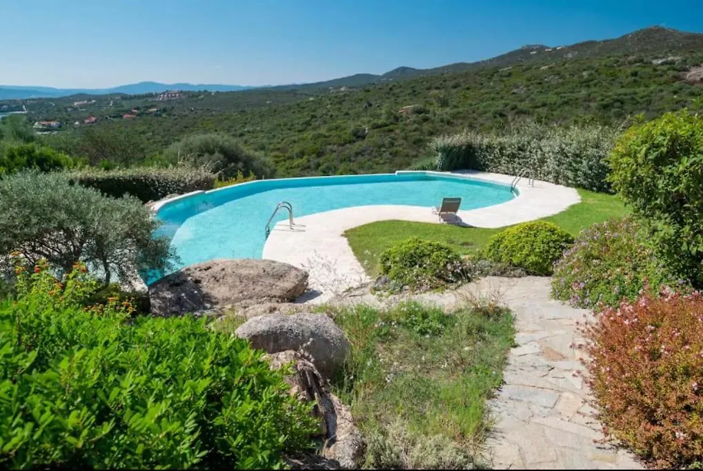 Walk To The Beach From Casa Bianca At Cala Sassari Marinella  Marinella (Sardinia)